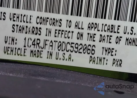 2013 Jeep Grand Cherokee Laredo z USA, uszkodzony, nr VIN 1C4RJFAT0DC592066